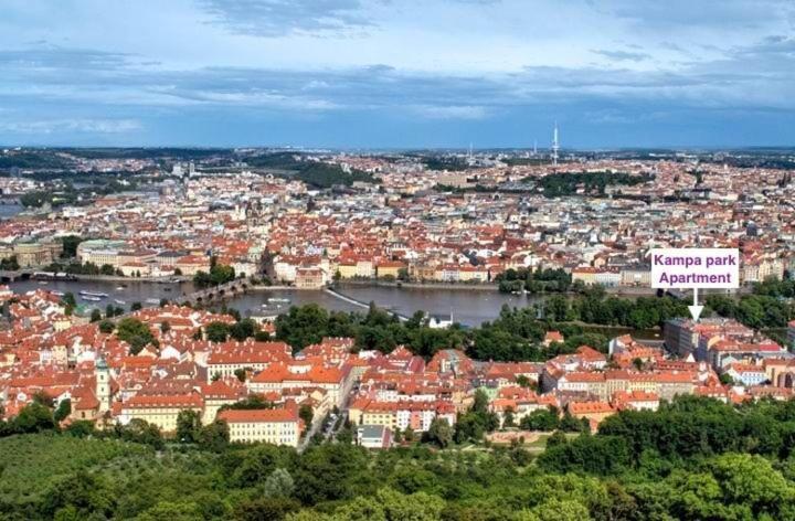Kampa Park Apartment Praha Bagian luar foto